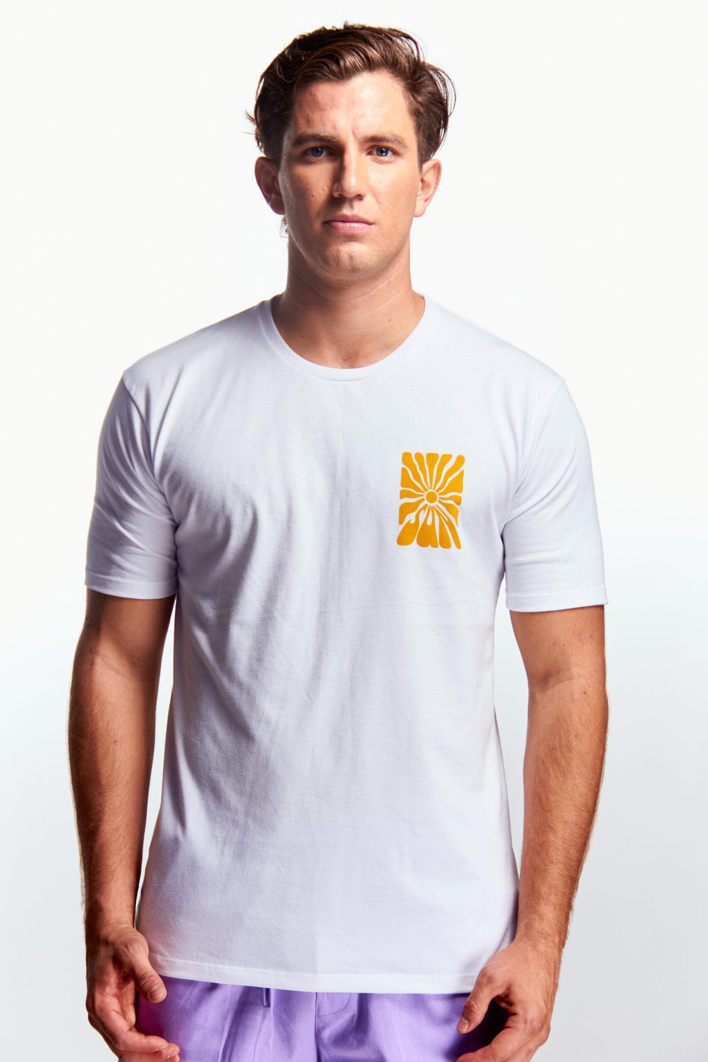 Playera Básica Cuello redondo Serigrafía sol
