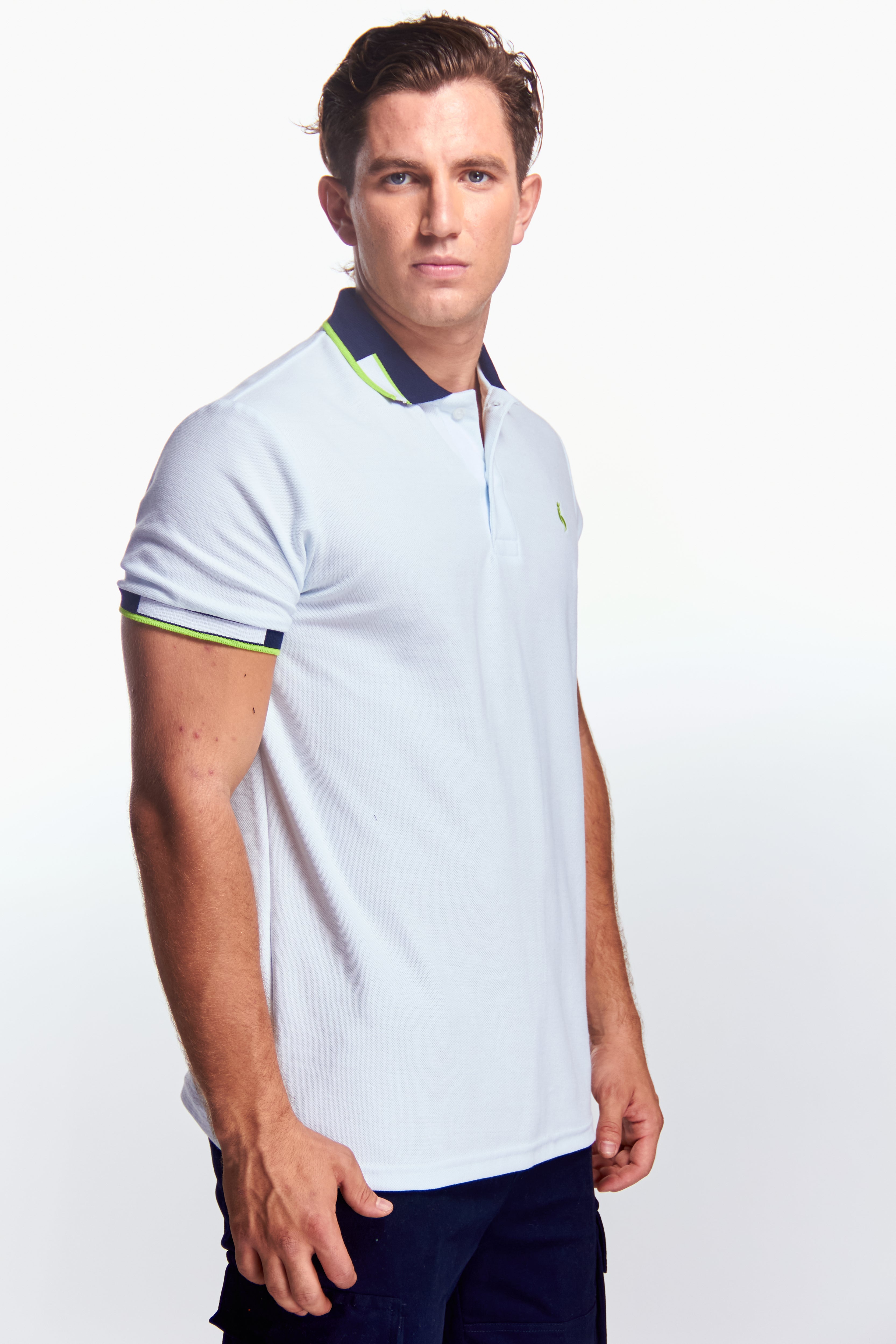 Playera Polo Bunny Manga corta Blanca