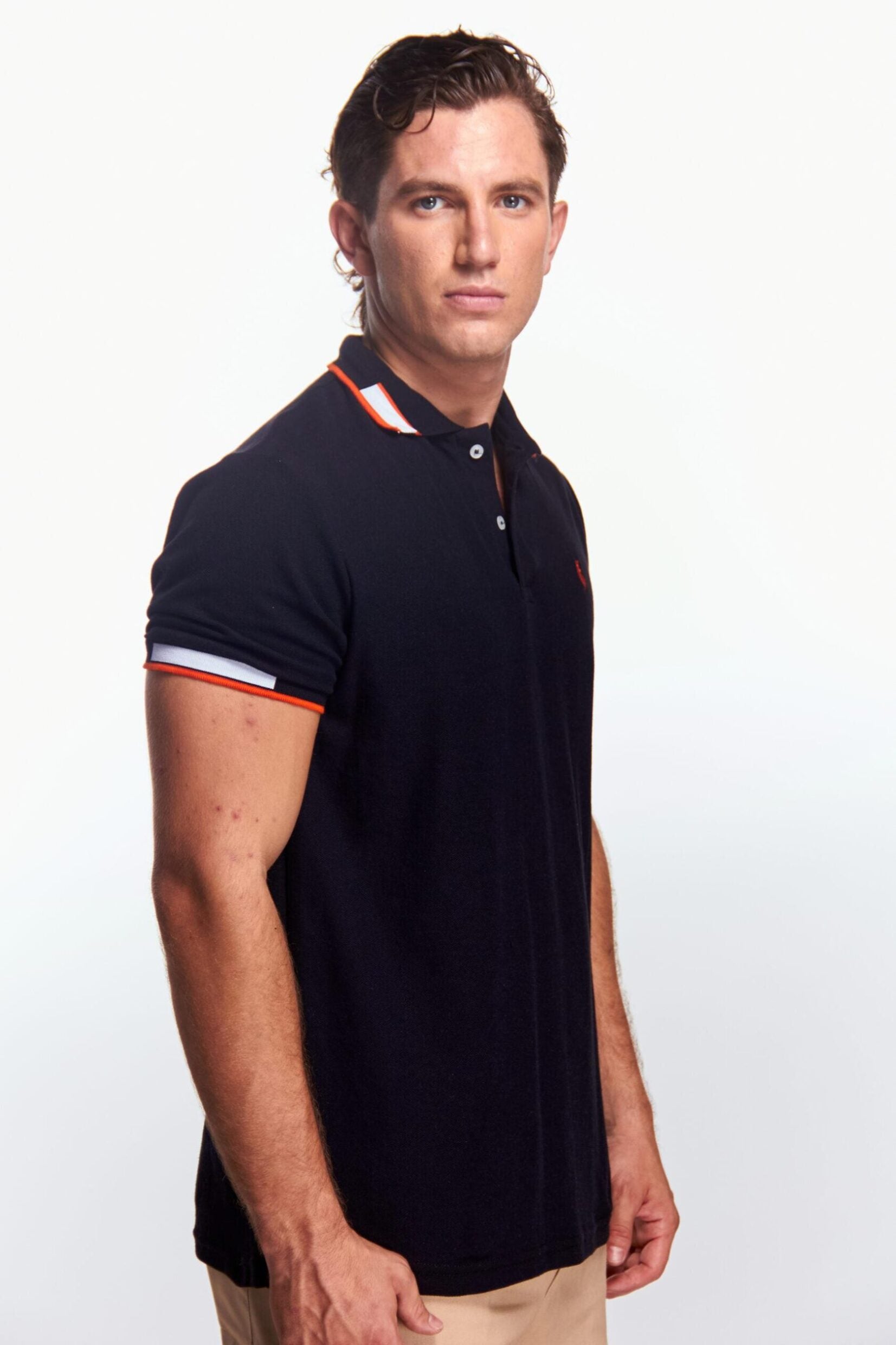 Playera Polo Bunny Manga corta Negra