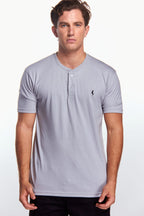 Playera Henley Manga corta Gris perla