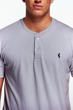 Playera Henley Manga corta Gris perla