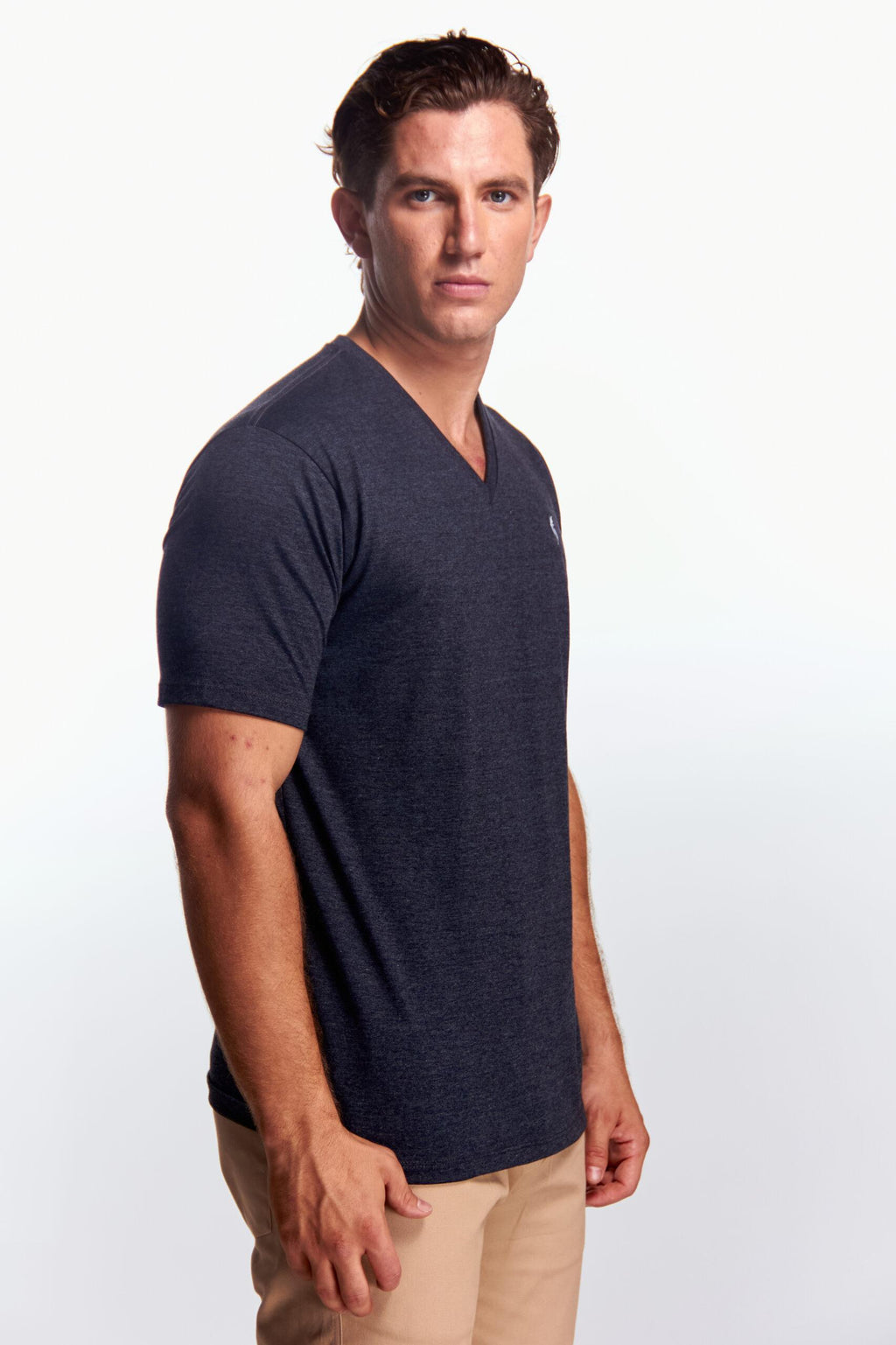 Playera Cuello V Básica Gris oxford