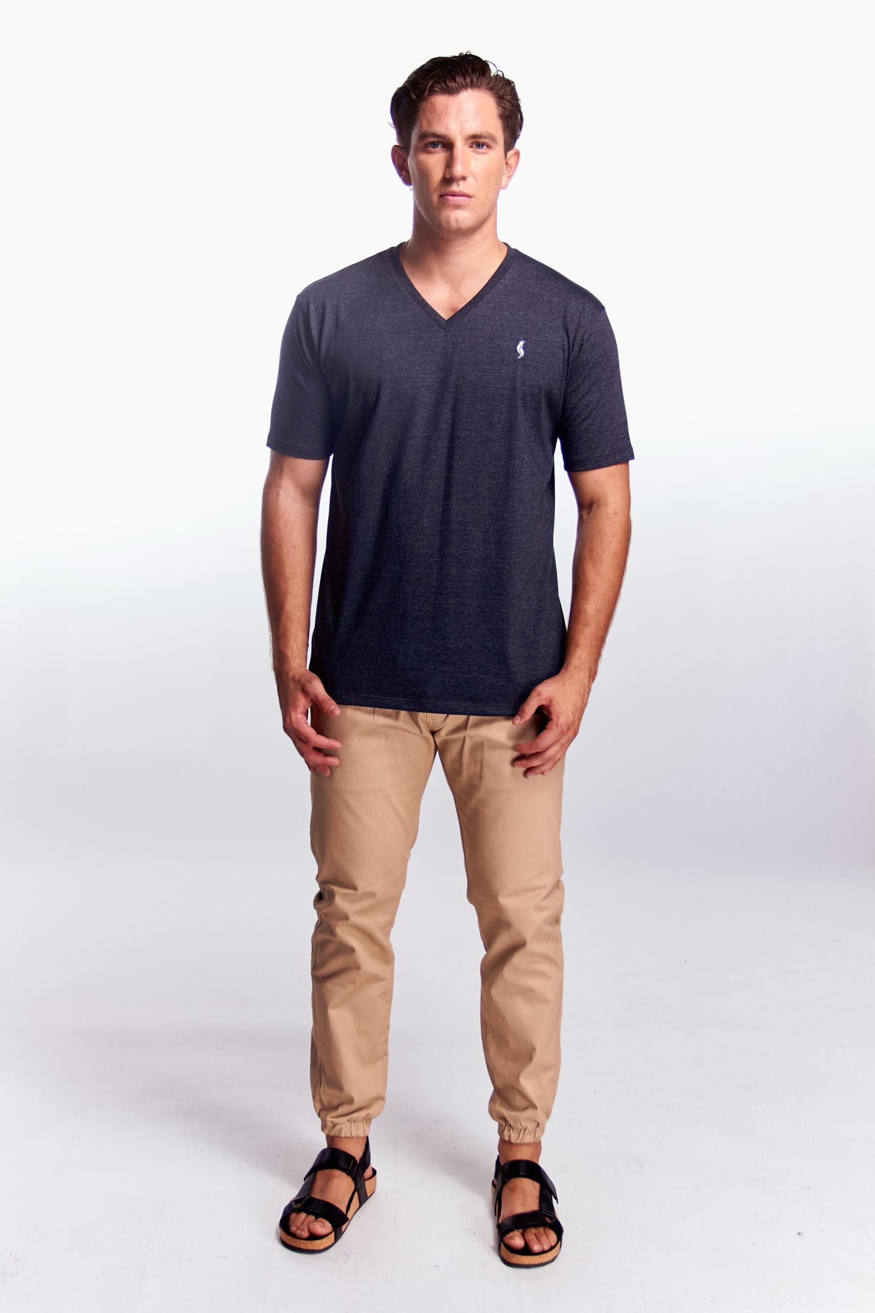 Playera Cuello V Básica Gris oxford