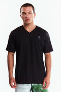 Playera Cuello V Básica Negra